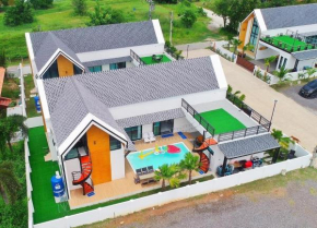 Level UP pool villa Rayong